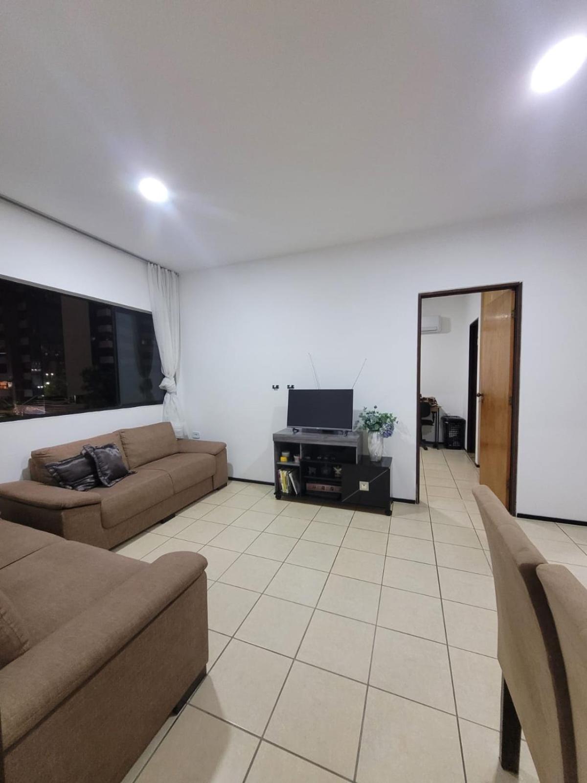 Ap Com Duas A 300 Metros Da De Ponta Apartamento *